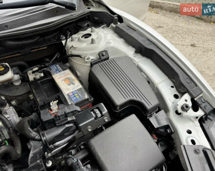 Белый Мазда 6, объемом двигателя 2.49 л и пробегом 120 тыс. км за 11600 $, фото 19 на Automoto.ua