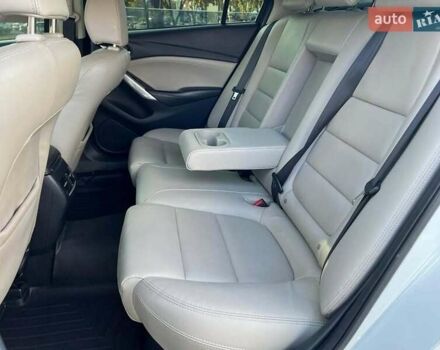 Белый Мазда 6, объемом двигателя 2.49 л и пробегом 123 тыс. км за 11700 $, фото 9 на Automoto.ua
