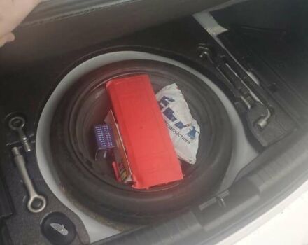 Белый Мазда 6, объемом двигателя 2.49 л и пробегом 213 тыс. км за 12000 $, фото 12 на Automoto.ua