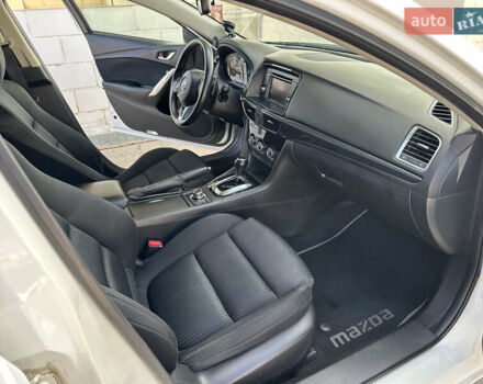 Белый Мазда 6, объемом двигателя 2.49 л и пробегом 203 тыс. км за 13000 $, фото 25 на Automoto.ua