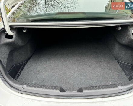 Белый Мазда 6, объемом двигателя 2.49 л и пробегом 120 тыс. км за 11600 $, фото 26 на Automoto.ua