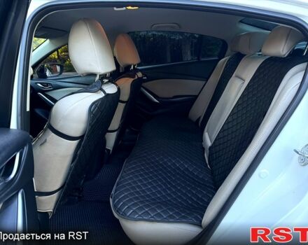 Білий Мазда 6, об'ємом двигуна 2.5 л та пробігом 170 тис. км за 11000 $, фото 9 на Automoto.ua