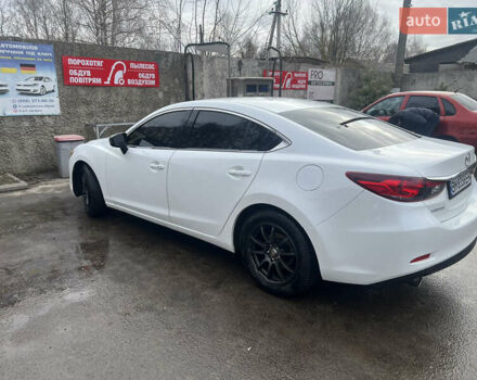 Белый Мазда 6, объемом двигателя 2.49 л и пробегом 220 тыс. км за 10900 $, фото 7 на Automoto.ua