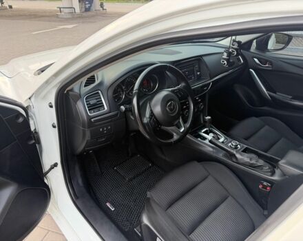 Білий Мазда 6, об'ємом двигуна 2.5 л та пробігом 118 тис. км за 12999 $, фото 11 на Automoto.ua