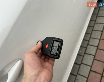 Белый Мазда 6, объемом двигателя 2.49 л и пробегом 120 тыс. км за 11600 $, фото 109 на Automoto.ua