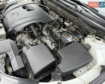 Білий Мазда 6, об'ємом двигуна 2 л та пробігом 145 тис. км за 12900 $, фото 71 на Automoto.ua