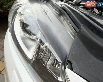 Белый Мазда 6, объемом двигателя 2 л и пробегом 189 тыс. км за 12700 $, фото 36 на Automoto.ua