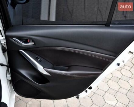 Білий Мазда 6, об'ємом двигуна 2.19 л та пробігом 117 тис. км за 11999 $, фото 23 на Automoto.ua