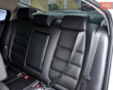 Білий Мазда 6, об'ємом двигуна 2.19 л та пробігом 117 тис. км за 11999 $, фото 21 на Automoto.ua