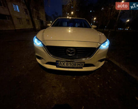 Білий Мазда 6, об'ємом двигуна 2.5 л та пробігом 171 тис. км за 15800 $, фото 15 на Automoto.ua