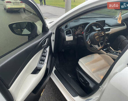 Білий Мазда 6, об'ємом двигуна 2.5 л та пробігом 171 тис. км за 15800 $, фото 17 на Automoto.ua