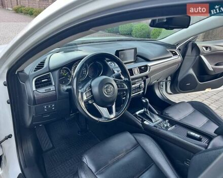 Белый Мазда 6, объемом двигателя 2.49 л и пробегом 130 тыс. км за 15997 $, фото 38 на Automoto.ua