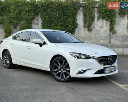 Белый Мазда 6, объемом двигателя 2.19 л и пробегом 171 тыс. км за 14700 $, фото 11 на Automoto.ua