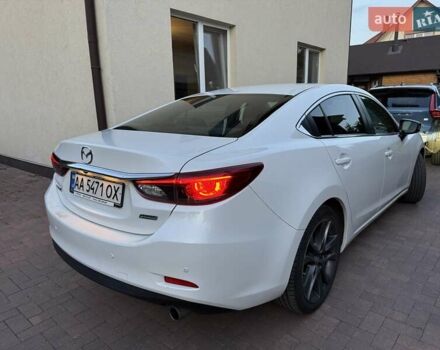 Белый Мазда 6, объемом двигателя 2.49 л и пробегом 200 тыс. км за 16000 $, фото 11 на Automoto.ua