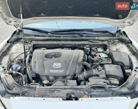 Белый Мазда 6, объемом двигателя 2.49 л и пробегом 130 тыс. км за 15997 $, фото 87 на Automoto.ua