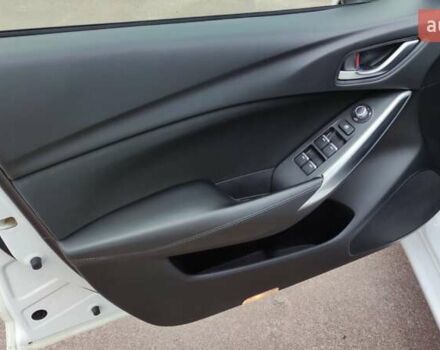 Білий Мазда 6, об'ємом двигуна 2 л та пробігом 170 тис. км за 15500 $, фото 16 на Automoto.ua