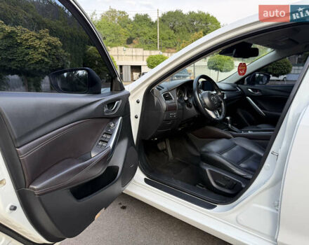 Белый Мазда 6, объемом двигателя 2.19 л и пробегом 171 тыс. км за 14700 $, фото 31 на Automoto.ua