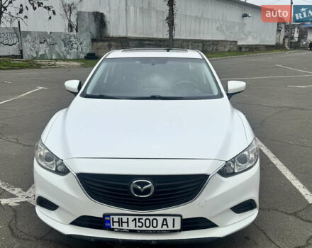 Белый Мазда 6, объемом двигателя 2.5 л и пробегом 142 тыс. км за 13000 $, фото 1 на Automoto.ua