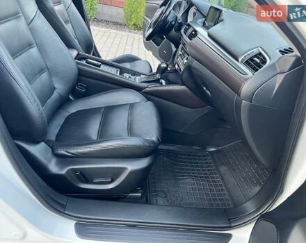 Белый Мазда 6, объемом двигателя 2.49 л и пробегом 130 тыс. км за 15997 $, фото 70 на Automoto.ua