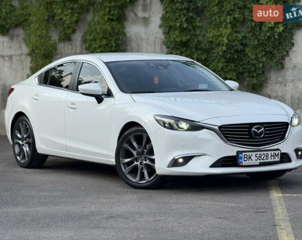 Белый Мазда 6, объемом двигателя 2.19 л и пробегом 171 тыс. км за 14700 $, фото 14 на Automoto.ua