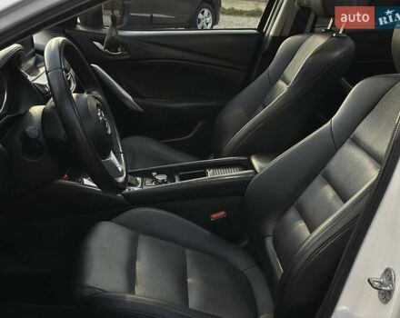 Білий Мазда 6, об'ємом двигуна 2.49 л та пробігом 187 тис. км за 14500 $, фото 40 на Automoto.ua