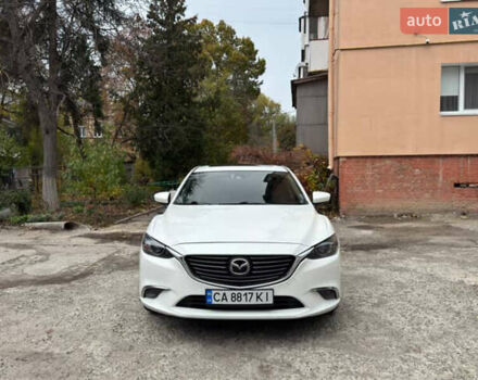 Мазда 6 2015 у Умани на Automoto.ua Білий Мазда 6, об'ємом двигуна 2.5 л та пробігом 170 тис. км за 13500 $, фото 1 на Automoto.ua