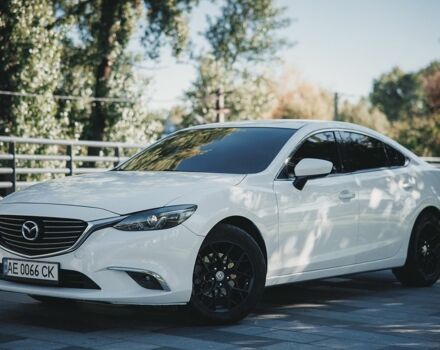 Белый Мазда 6, объемом двигателя 2.5 л и пробегом 106 тыс. км за 13000 $, фото 6 на Automoto.ua