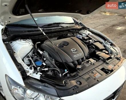 Белый Мазда 6, объемом двигателя 2 л и пробегом 79 тыс. км за 13500 $, фото 3 на Automoto.ua