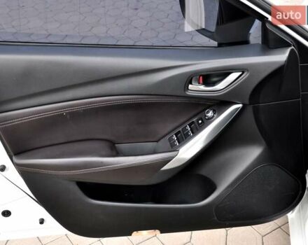 Білий Мазда 6, об'ємом двигуна 2.19 л та пробігом 117 тис. км за 11999 $, фото 15 на Automoto.ua