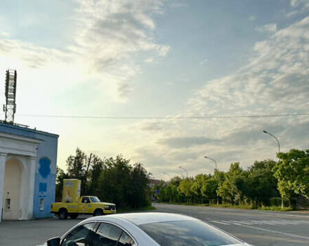 Белый Мазда 6, объемом двигателя 2.49 л и пробегом 248 тыс. км за 11300 $, фото 1 на Automoto.ua