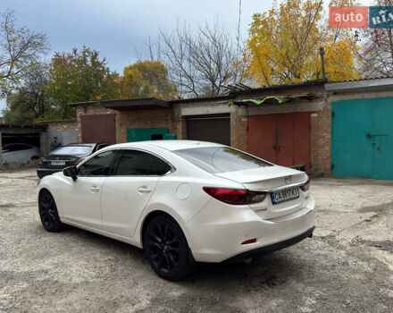 Мазда 6 2015 у Умани на Automoto.ua Білий Мазда 6, об'ємом двигуна 2.5 л та пробігом 170 тис. км за 13500 $, фото 6 на Automoto.ua