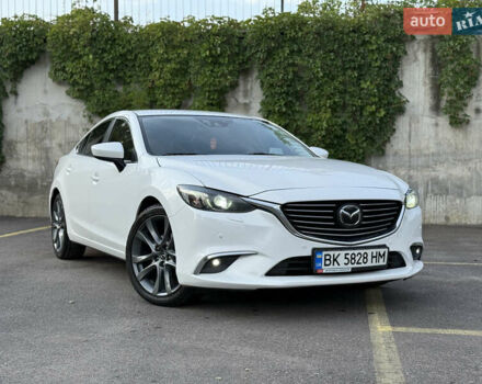 Белый Мазда 6, объемом двигателя 2.19 л и пробегом 171 тыс. км за 14700 $, фото 8 на Automoto.ua