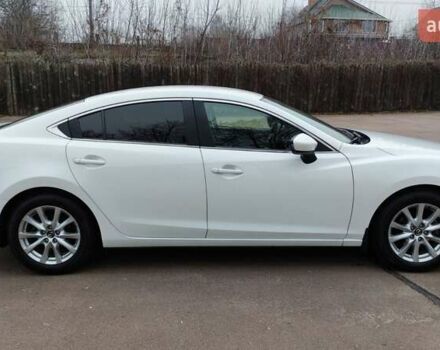 Білий Мазда 6, об'ємом двигуна 2 л та пробігом 170 тис. км за 15500 $, фото 2 на Automoto.ua