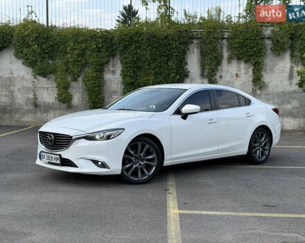 Белый Мазда 6, объемом двигателя 2.19 л и пробегом 171 тыс. км за 14700 $, фото 4 на Automoto.ua