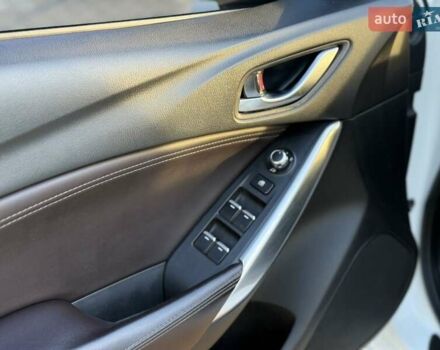 Білий Мазда 6, об'ємом двигуна 2.2 л та пробігом 117 тис. км за 12499 $, фото 13 на Automoto.ua