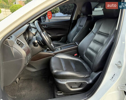 Белый Мазда 6, объемом двигателя 2.19 л и пробегом 171 тыс. км за 14700 $, фото 39 на Automoto.ua