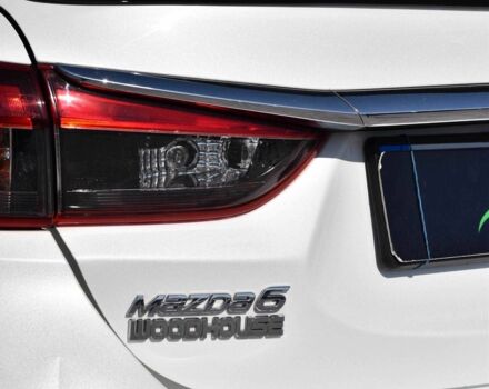 Білий Мазда 6, об'ємом двигуна 2.5 л та пробігом 217 тис. км за 13900 $, фото 6 на Automoto.ua