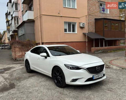 Мазда 6 2015 у Умани на Automoto.ua Білий Мазда 6, об'ємом двигуна 2.5 л та пробігом 170 тис. км за 13500 $, фото 2 на Automoto.ua