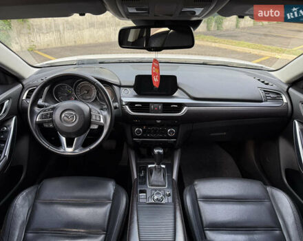 Белый Мазда 6, объемом двигателя 2.19 л и пробегом 171 тыс. км за 14700 $, фото 48 на Automoto.ua