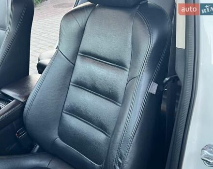Белый Мазда 6, объемом двигателя 2.49 л и пробегом 130 тыс. км за 15997 $, фото 37 на Automoto.ua