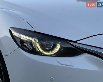 Белый Мазда 6, объемом двигателя 2.49 л и пробегом 130 тыс. км за 15997 $, фото 5 на Automoto.ua