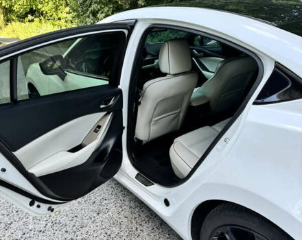 Білий Мазда 6, об'ємом двигуна 2.49 л та пробігом 105 тис. км за 16500 $, фото 11 на Automoto.ua