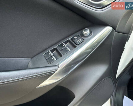 Белый Мазда 6, объемом двигателя 2.49 л и пробегом 103 тыс. км за 16999 $, фото 23 на Automoto.ua