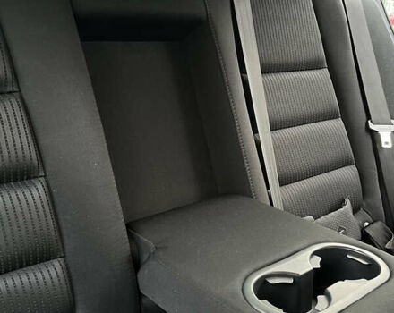 Білий Мазда 6, об'ємом двигуна 2 л та пробігом 200 тис. км за 15200 $, фото 14 на Automoto.ua