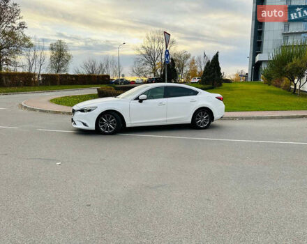 Белый Мазда 6, объемом двигателя 2.49 л и пробегом 103 тыс. км за 16999 $, фото 4 на Automoto.ua