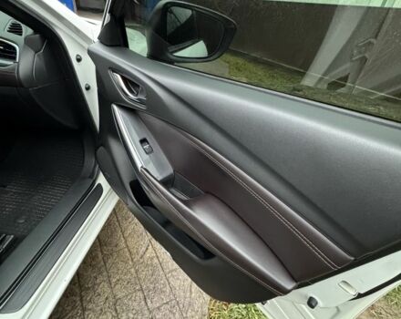 Белый Мазда 6, объемом двигателя 2.4 л и пробегом 184 тыс. км за 17500 $, фото 6 на Automoto.ua