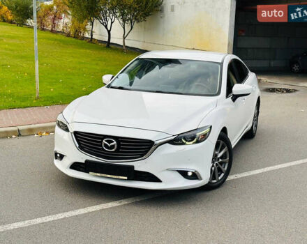 Белый Мазда 6, объемом двигателя 2.49 л и пробегом 103 тыс. км за 16999 $, фото 3 на Automoto.ua