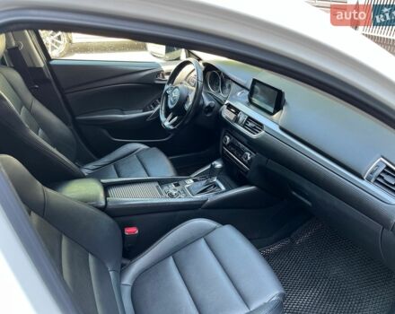 Белый Мазда 6, объемом двигателя 2.49 л и пробегом 170 тыс. км за 11900 $, фото 7 на Automoto.ua