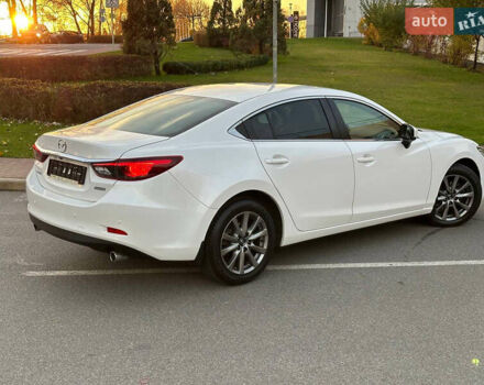 Белый Мазда 6, объемом двигателя 2.49 л и пробегом 103 тыс. км за 16999 $, фото 20 на Automoto.ua