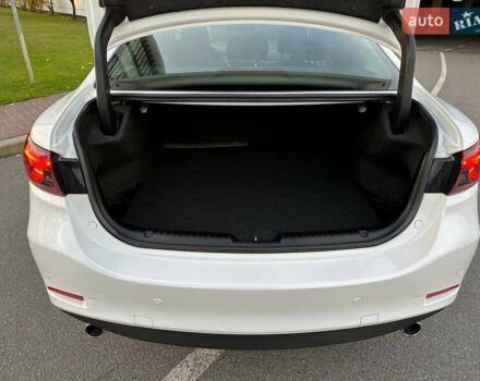 Белый Мазда 6, объемом двигателя 2.49 л и пробегом 103 тыс. км за 16999 $, фото 25 на Automoto.ua